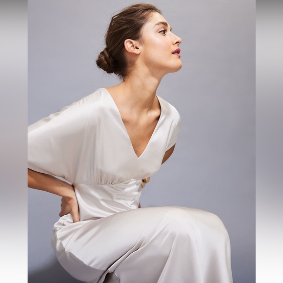 NWT RW&CO. Short Sleeve Satin Maxi Dress in Gardenia - Picture 3 of 4